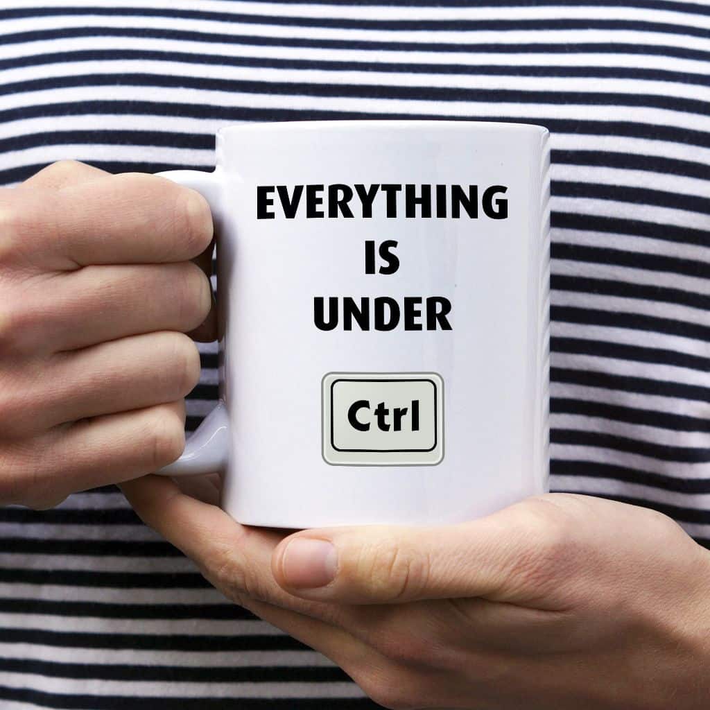 Everything is under CTRL kubek - zdjęcie 1